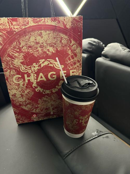 美女被我操哭的相关介绍