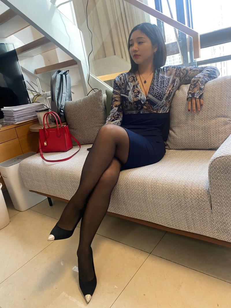 日韩老熟妇av的相关介绍
