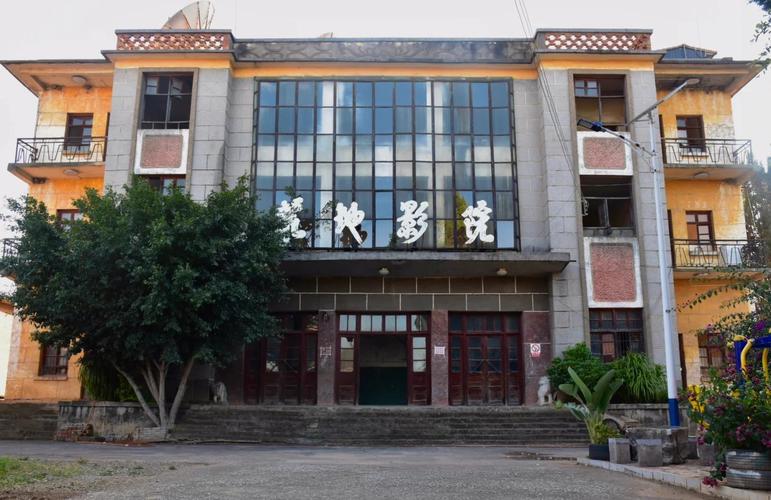 意大利 av的相关介绍