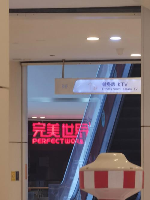 人妻熟女久久在线的相关介绍