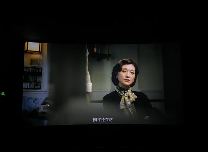 骑操美女老师的相关介绍