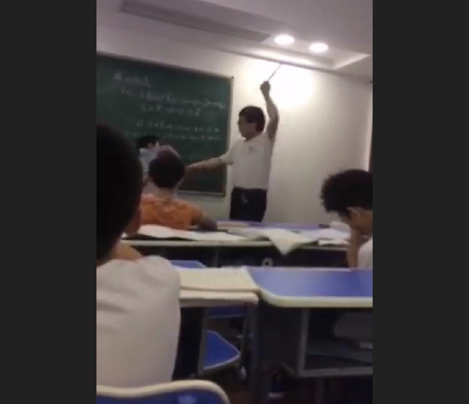 女性下面分泌物黄色的相关介绍