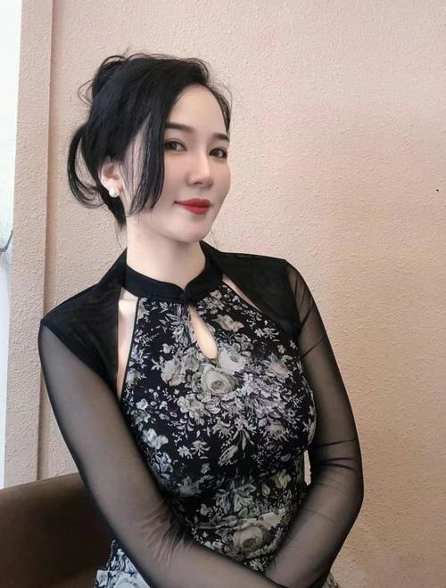 亚洲熟妇50av的相关介绍