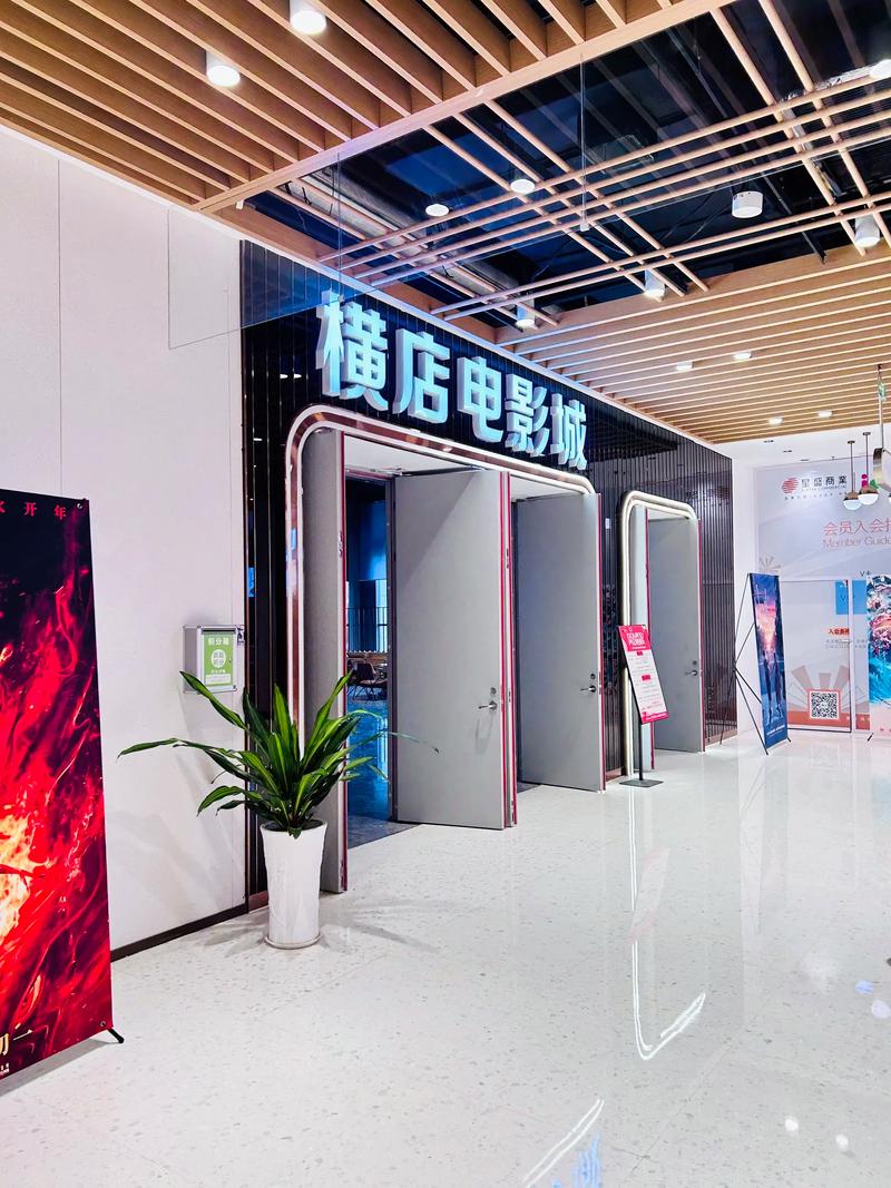 一边摸一边摸下边免费的相关介绍