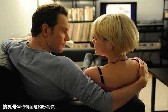 操美女哈哈影院的相关介绍