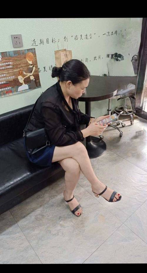和学生啪啪啪的相关介绍