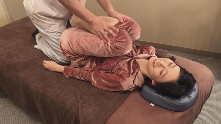 女老师让我操的相关介绍
