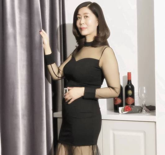 人妻少妇一级在线的相关介绍