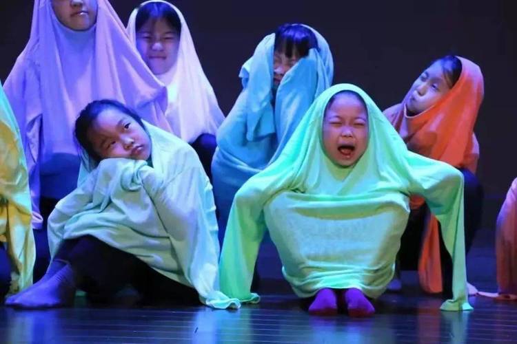 大奶少妇av的相关介绍