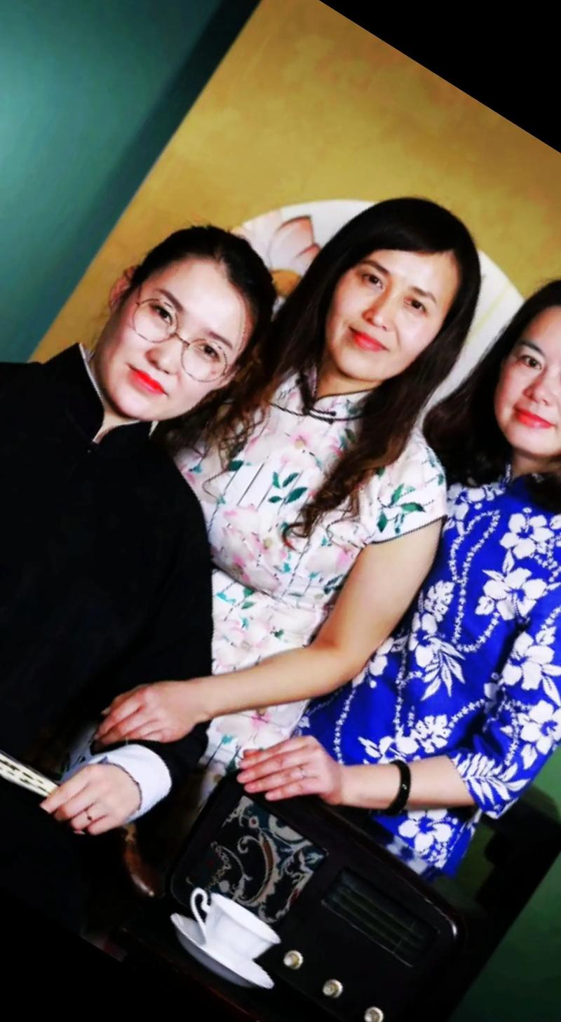 久久婷婷色av的相关介绍