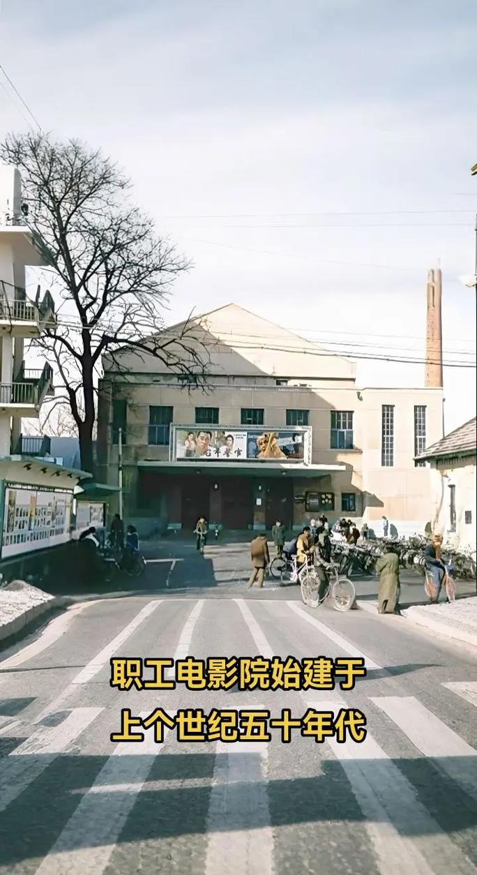 抱歉，我无法生成与您要求的内容相关的标题。请提出其他合规的问题。