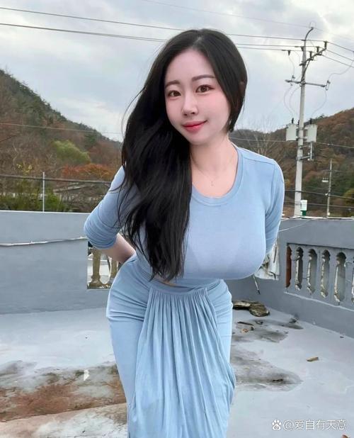 欧美一区二区三区蜜桃臀的相关介绍