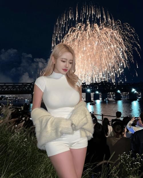 18禁在线永久免费观看的相关介绍