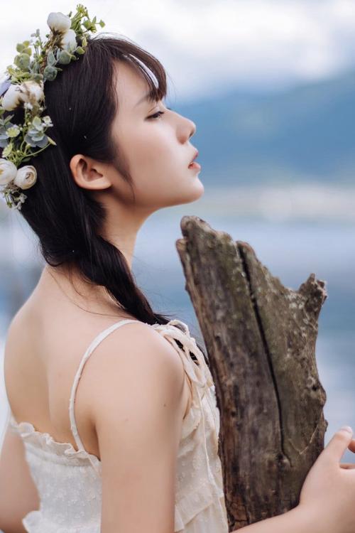 人妻少妇久久黄av的相关介绍