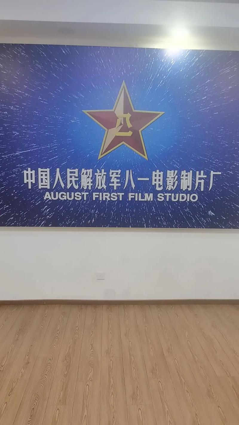 色兔兔女人av的相关介绍