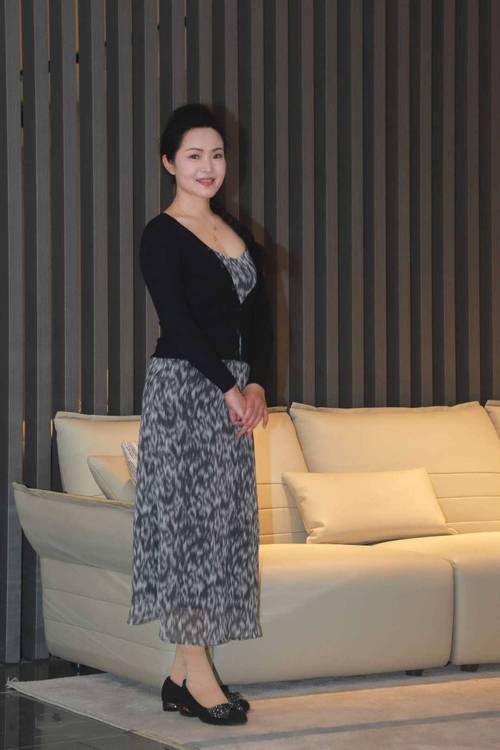 新视觉影院手机版的相关介绍